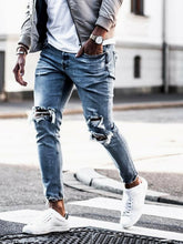 Load image into Gallery viewer, men Destroyed Ripped Jeans
